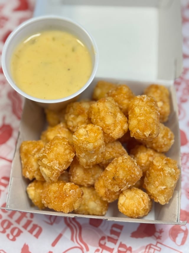 Tots n Queso